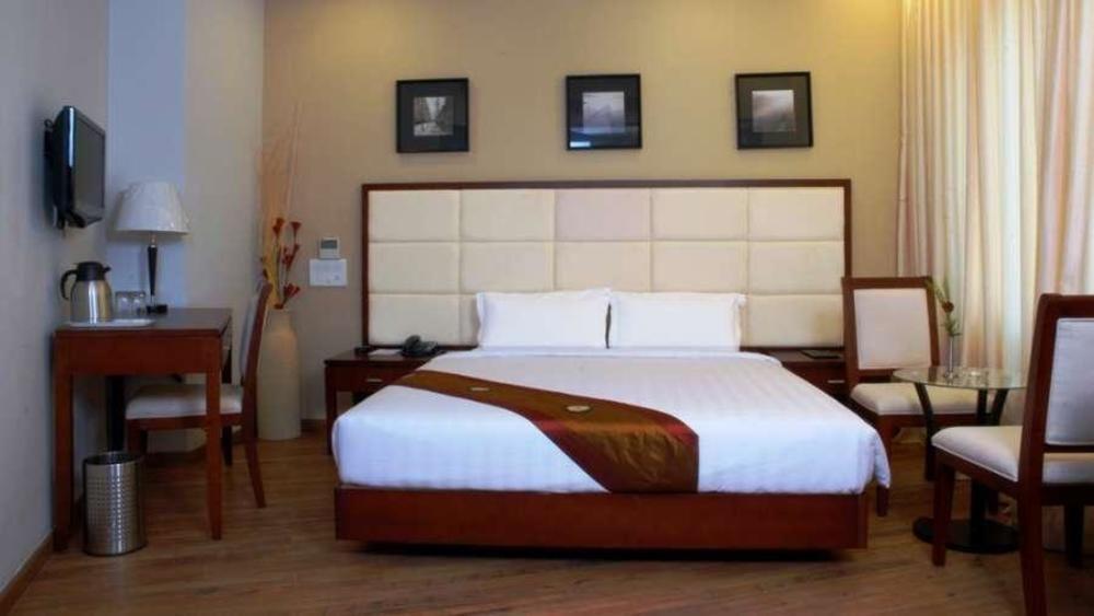 Lotus Park Hotel Bangalore Luaran gambar