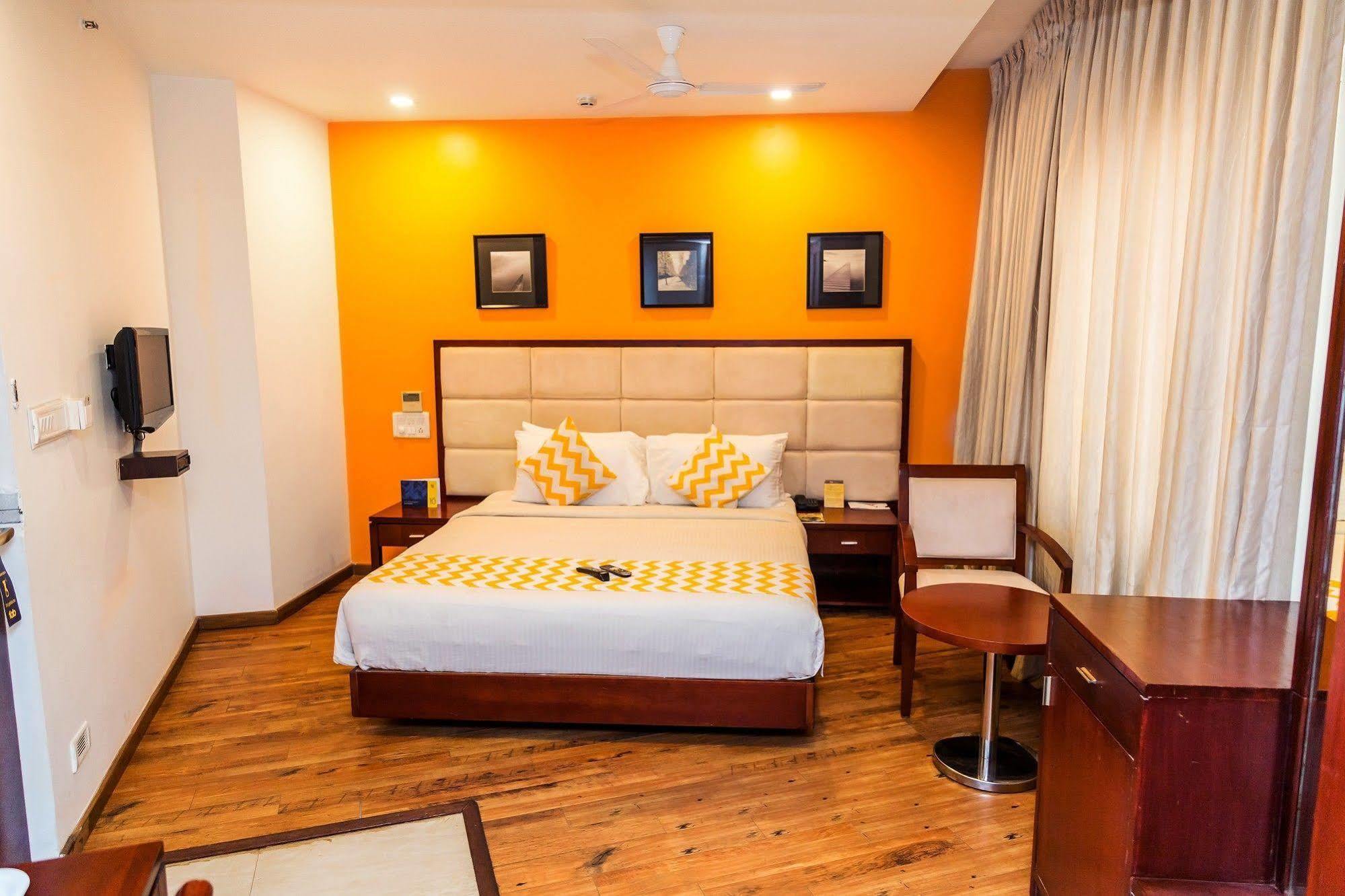 Lotus Park Hotel Bangalore Luaran gambar